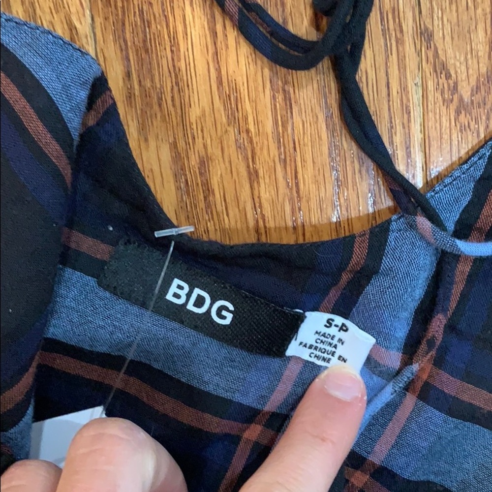 Crop top - Picture 2 of 2